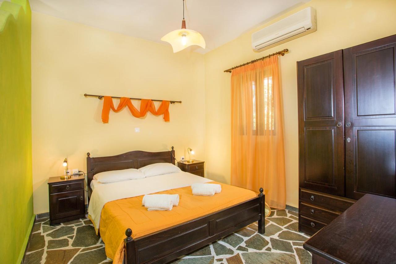 Appartement Ktima Nikola à Marmari  Extérieur photo